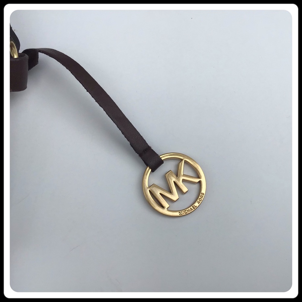 Michael Kors leather belt bag - Picture 9 of 10
